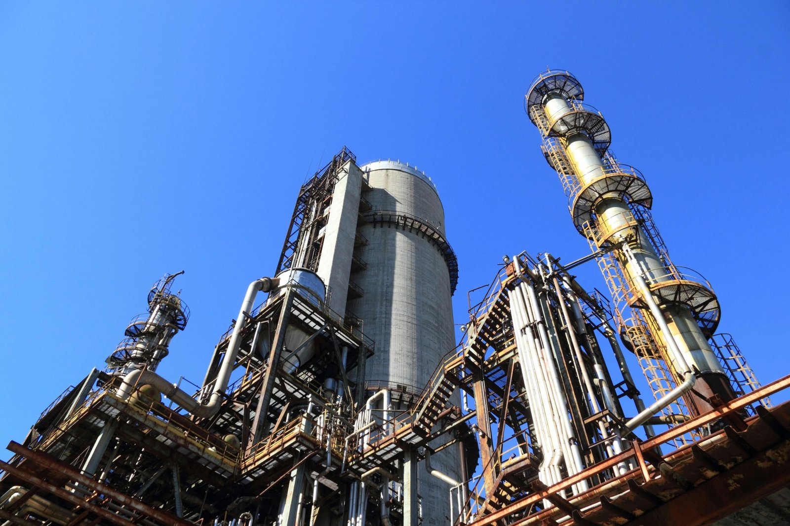 INDUSTRIAL
